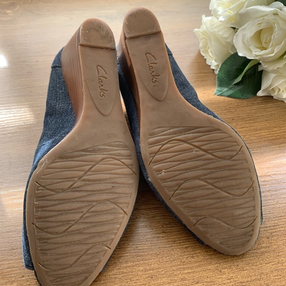 Clarks Artisan Denim Peep toe pumps - Picture 4 of 4
